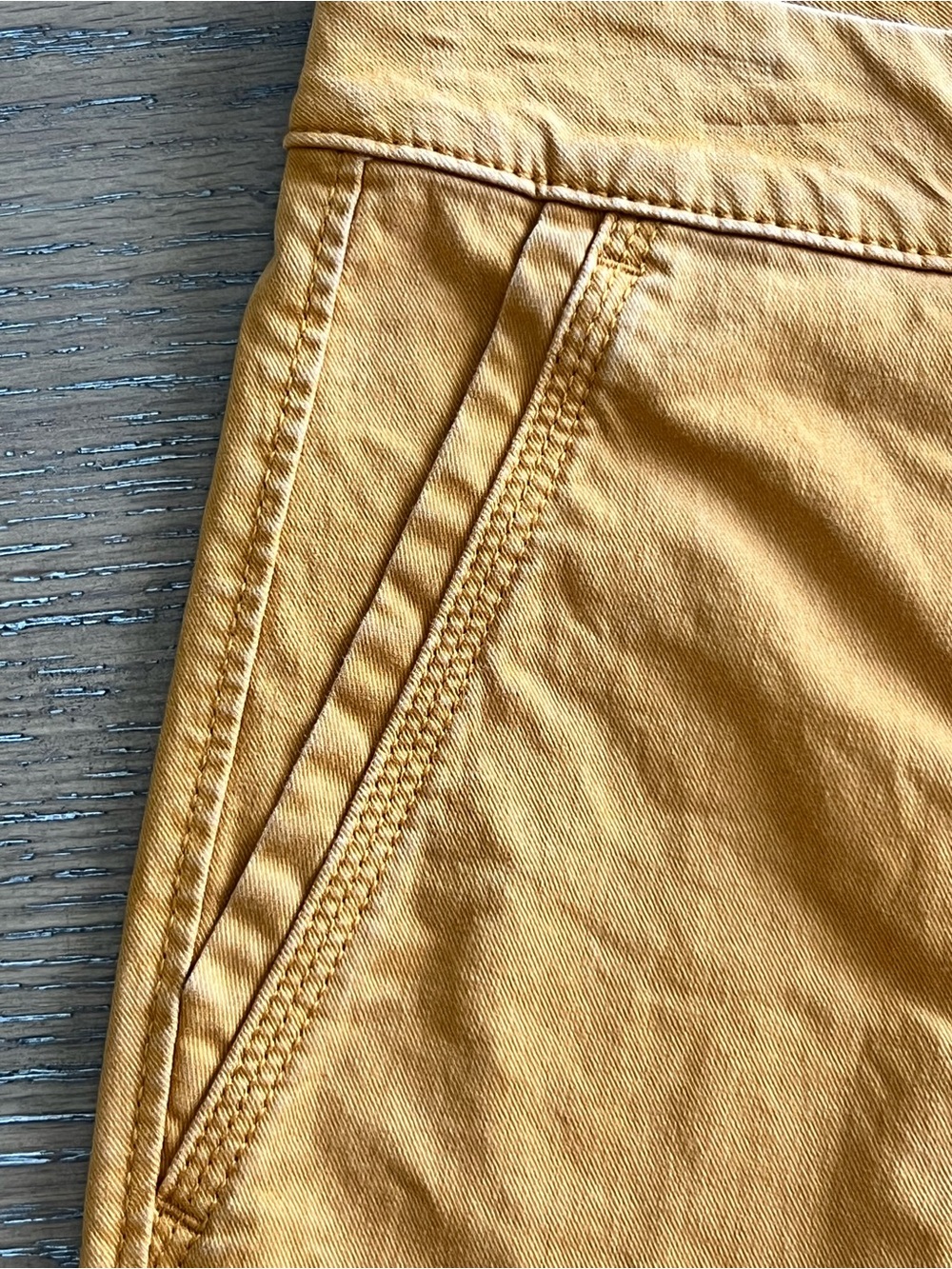 Old Navy Mid-Rise Pixie Chino Utility Pants Sunflower Gold Size 8 Tall - Picture 5 of 10